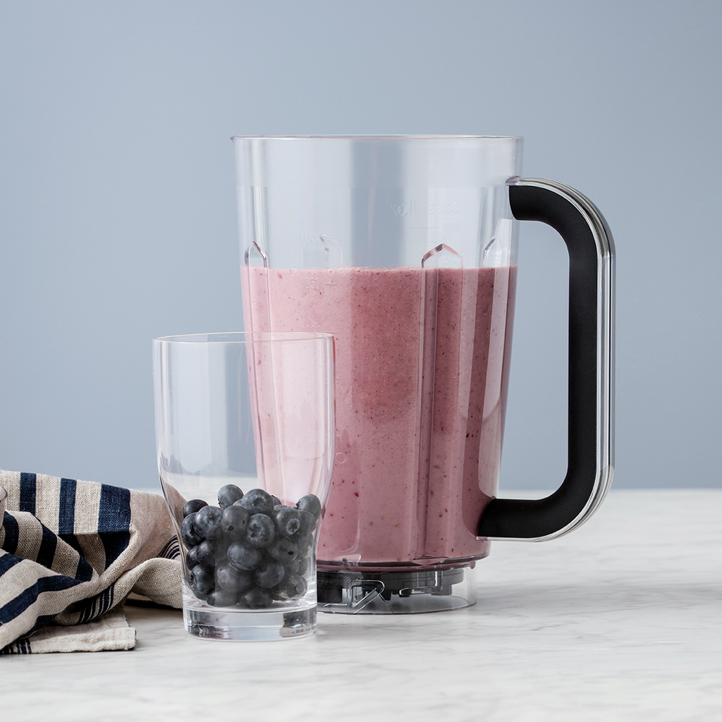 Ozen blender jar with juice